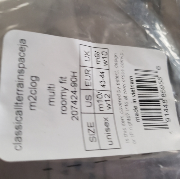 Crocs - Picture 2 of 3